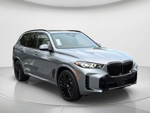 Certified 2026 BMW X5 xDrive40i w/ M Sport Package AWD/4WD image 29