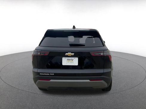 Used 2025 Chevrolet Equinox LT image 12