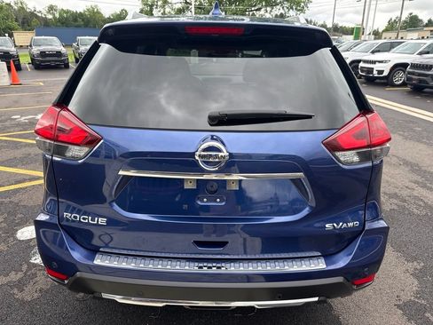 Used 2020 Nissan Rogue SV AWD/4WD image 7
