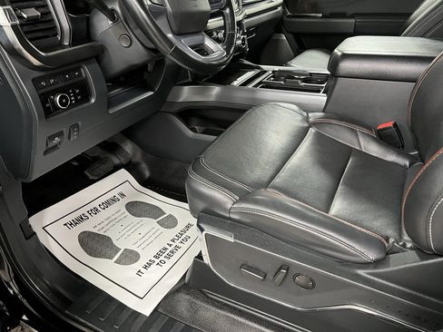 Used 2023 Ford F350 Lariat w/ Lariat Ultimate Package image 18