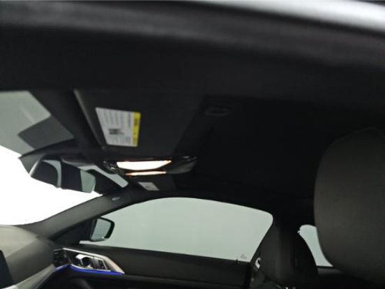 Used 2023 BMW 430i Coupe w/ M Sport Package RWD image 7