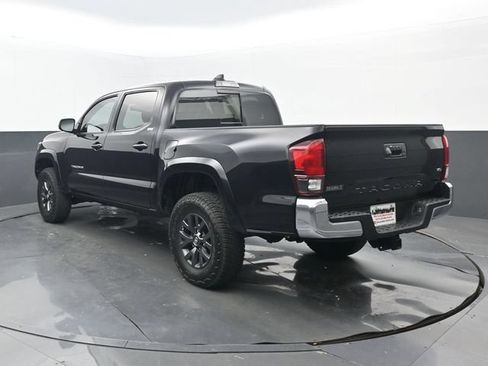 Used 2021 Toyota Tacoma SR5 RWD image 3