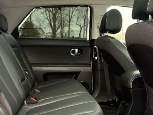 Used 2023 Hyundai Ioniq 5 Limited w/ Cargo Package image 16