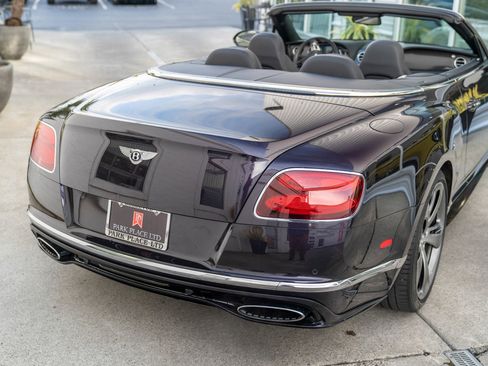 Used 2017 Bentley Continental GT Speed image 12