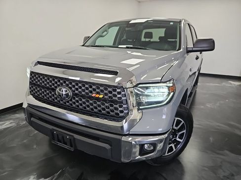 Used 2020 Toyota Tundra SR5 AWD/4WD image 3