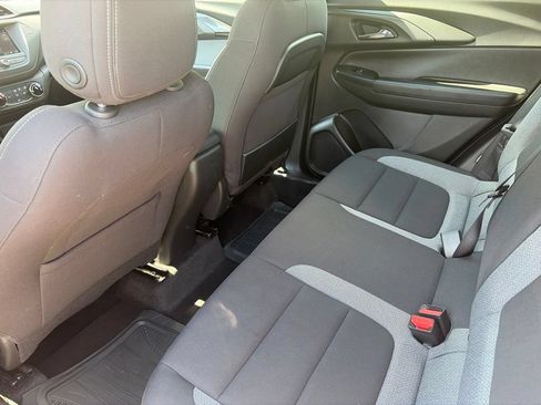 Used 2023 Chevrolet TrailBlazer LS FWD image 19