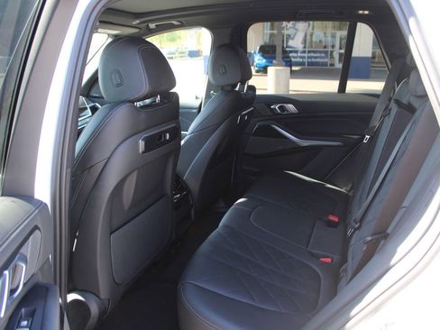 Used 2026 BMW X5 xDrive40i AWD/4WD image 13