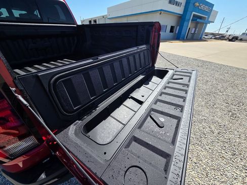 New 2026 Chevrolet Colorado ZR2 AWD/4WD image 12