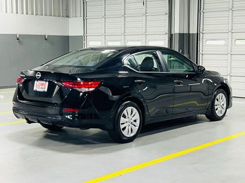 Used 2024 Nissan Sentra S FWD image 17