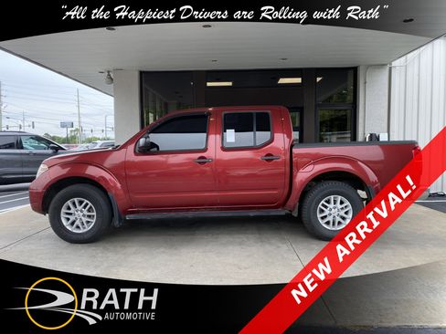 Used 2019 Nissan Frontier SV AWD/4WD image 6