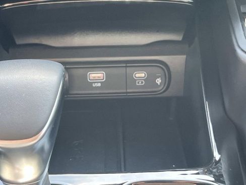 Used 2025 Kia Telluride SX Prestige X-Pro image 37