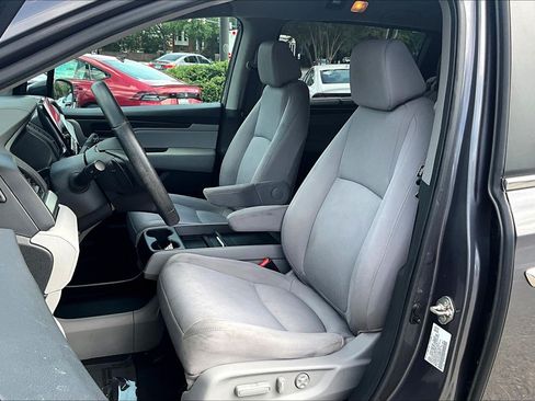 Used 2019 Honda Odyssey EX image 26