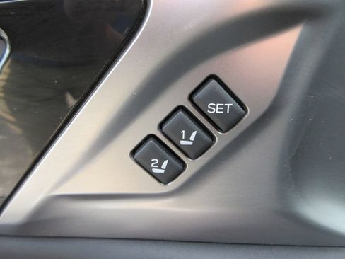 Used 2020 Subaru Outback Limited AWD/4WD image 22