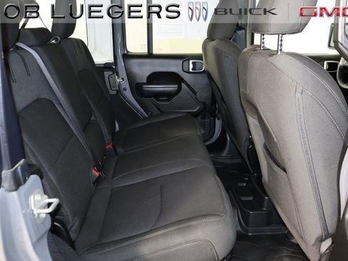 Used 2023 Jeep Wrangler Unlimited w/ Cold Weather Group AWD/4WD image 14