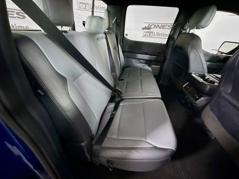 Used 2022 Ford F150 Lightning Lariat image 31