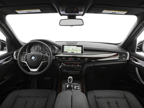 Used 2018 BMW X5 xDrive35d w/ Driving Assistance Package AWD/4WD image 5