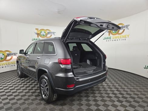 Used 2021 Jeep Grand Cherokee Limited image 34
