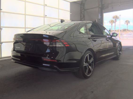 Used 2026 Honda Accord SE image 4