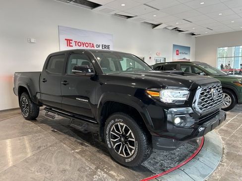 Used 2023 Toyota Tacoma TRD Sport image 1