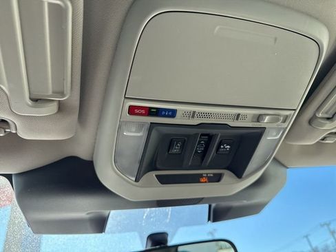 Used 2023 Subaru Forester Limited image 17
