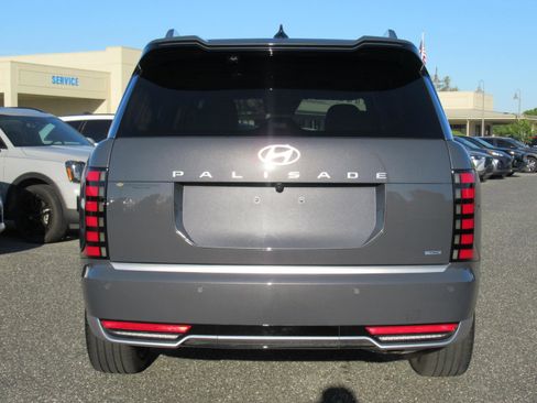 Used 2026 Hyundai Palisade Calligraphy AWD/4WD image 5