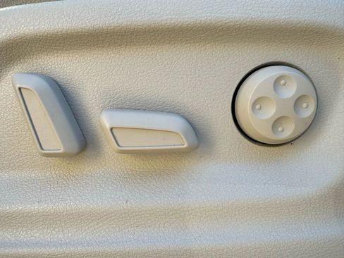 Used 2012 Audi Q5 2.0T Premium Plus image 30