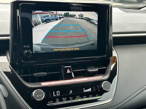 Used 2025 Toyota Corolla SE FWD image 22