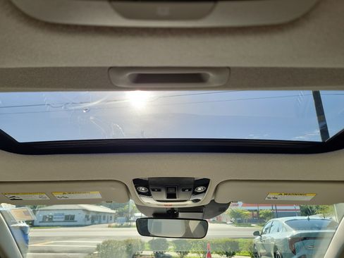 Certified 2023 Kia Niro EX Touring FWD image 19