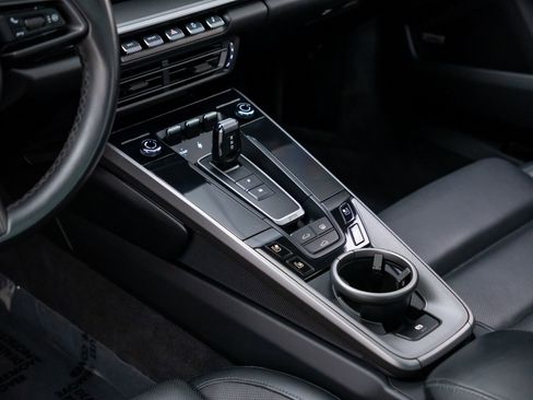 Used 2020 Porsche 911 Carrera S w/ Premium Package RWD image 13