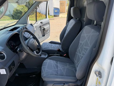 Used 2013 Ford Transit Connect XLT image 17
