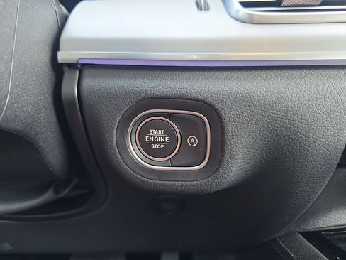 Certified 2025 Mercedes-Benz GLS 450 4MATIC image 28