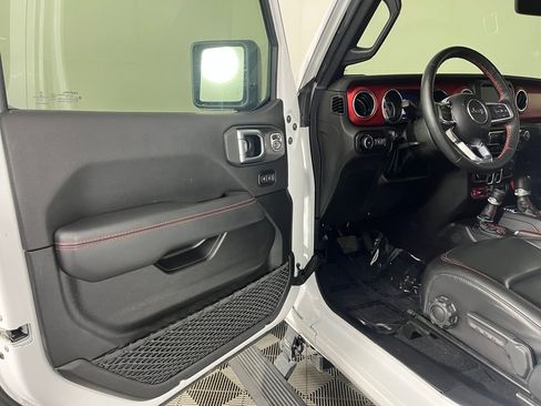 Used 2022 Jeep Wrangler Unlimited Rubicon w/ Steel Bumper Group image 10