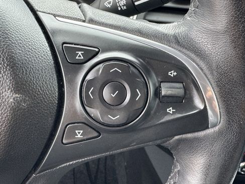 Used 2020 Buick Enclave Essence w/ LPO, Floor Liner Package FWD image 23