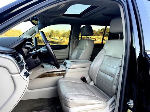Used 2016 GMC Yukon XL Denali w/ Open Road Package image 3