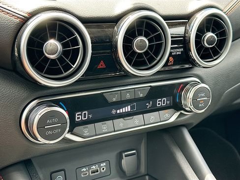 New 2025 Nissan Sentra SR w/ SR Premium Package image 10