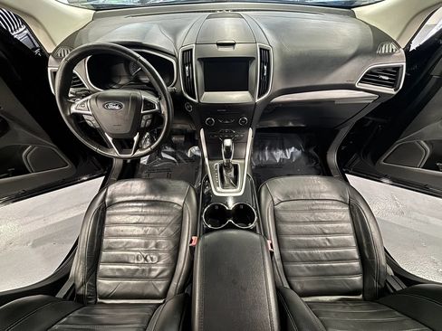 Used 2017 Ford Edge SEL w/ Equipment Group 201A FWD image 24