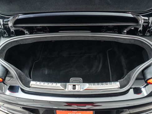 Used 2023 Bentley Continental GT V8 image 19