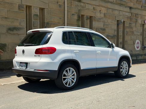 Used 2014 Volkswagen Tiguan SE FWD image 4