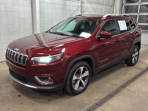 Used 2020 Jeep Cherokee Limited w/ Technology Group FWD image 37