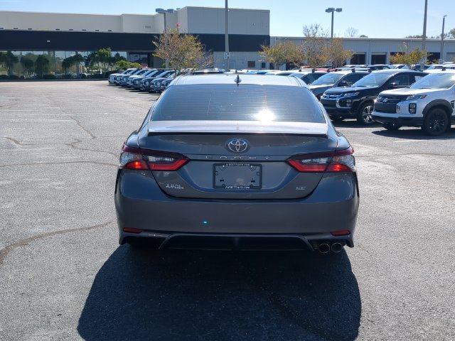Used 2024 Toyota Camry SE FWD image 7