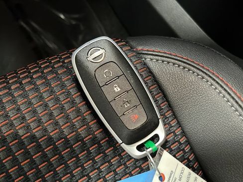 Used 2025 Nissan Kicks SR w/ SR Premium Package AWD/4WD image 21
