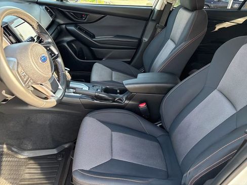 Used 2019 Subaru Crosstrek 2.0i Premium AWD/4WD image 9