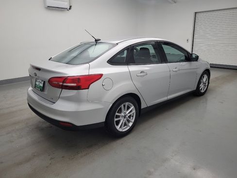 Used 2018 Ford Focus SE FWD image 10