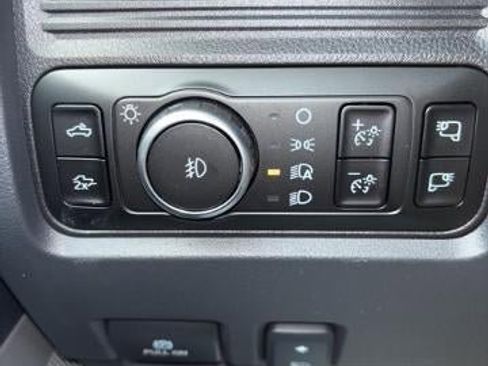 New 2026 Ford F350 Lariat w/ Black Appearance Package image 18