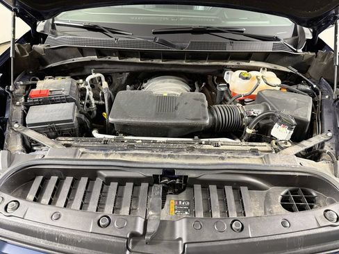 Used 2023 Chevrolet Silverado 1500 RST AWD/4WD image 27