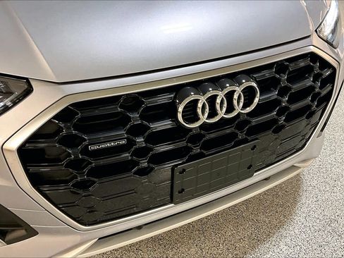 Used 2023 Audi Q5 2.0T Premium w/ Convenience Package image 31
