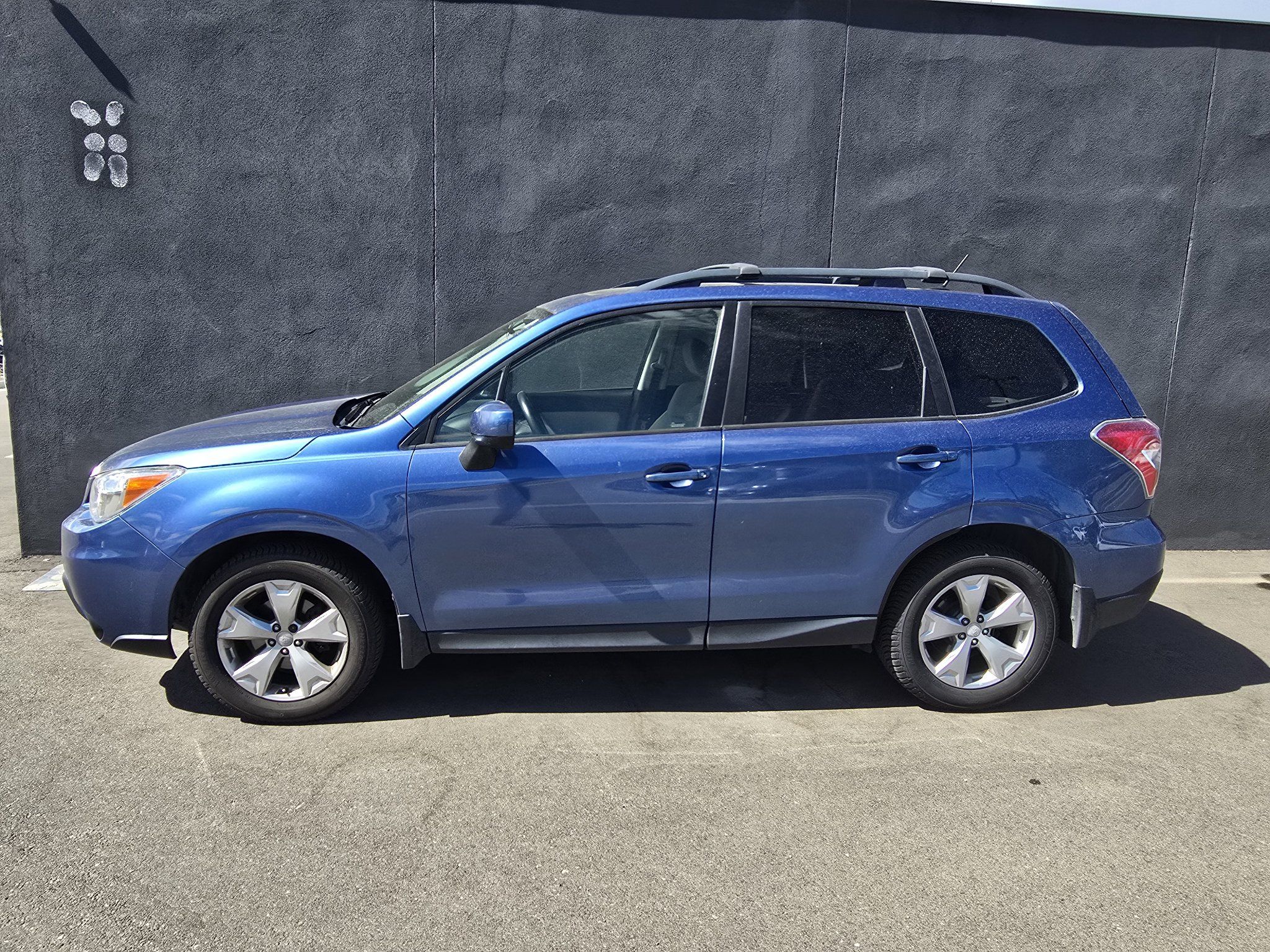 Used 2015 Subaru Forester 2.5i Premium AWD/4WD image 11