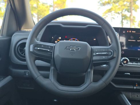 New 2026 Chevrolet Colorado Trail Boss AWD/4WD image 14