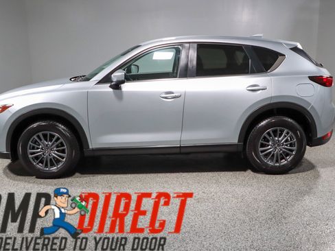Used 2021 MAZDA CX-5 Touring FWD image 10