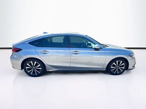 Used 2023 Honda Civic EX-L image 9